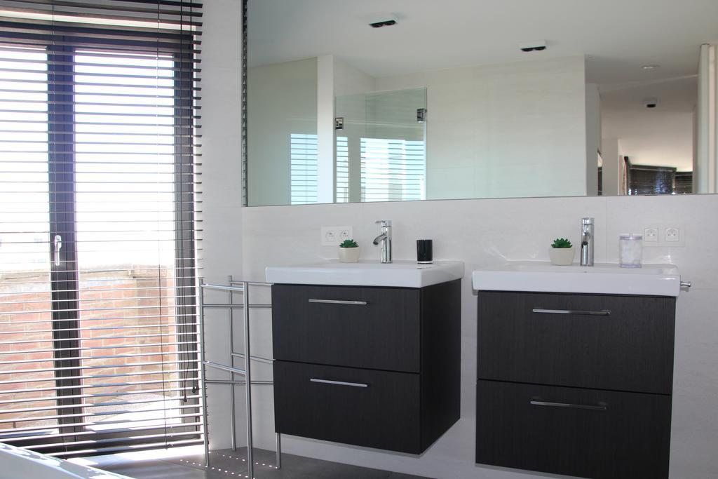 Duplex Penthouse Plaza Apartment Де Пане Стая снимка